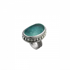 טבעת כסף ייחודית, עיטורי פיליגרן מסביב משובצת זכוכית רומית