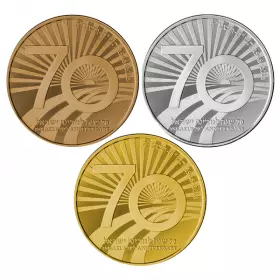מדליה ממלכתית, 70 שנה למדינה, זהב 9999/כסף 999/ארד, 50 מ"מ, 2 אונקיה/2 אונקיה/49 גרם - צד הנושא